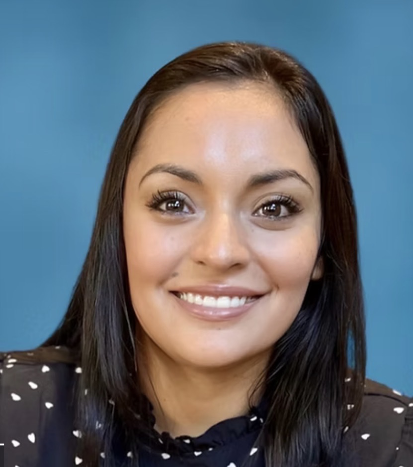 Isabel Siderakis headshot